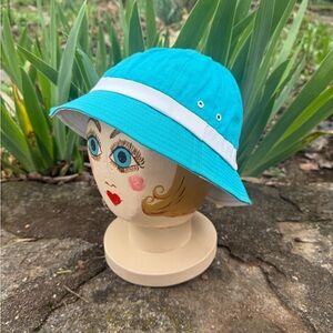 Vintage Deadstock Turquoise Bucket Hat